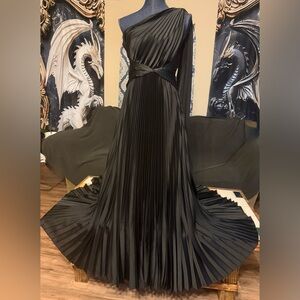 Brand New Luxxel Black One-Shoulder Pleated Maxi Dress